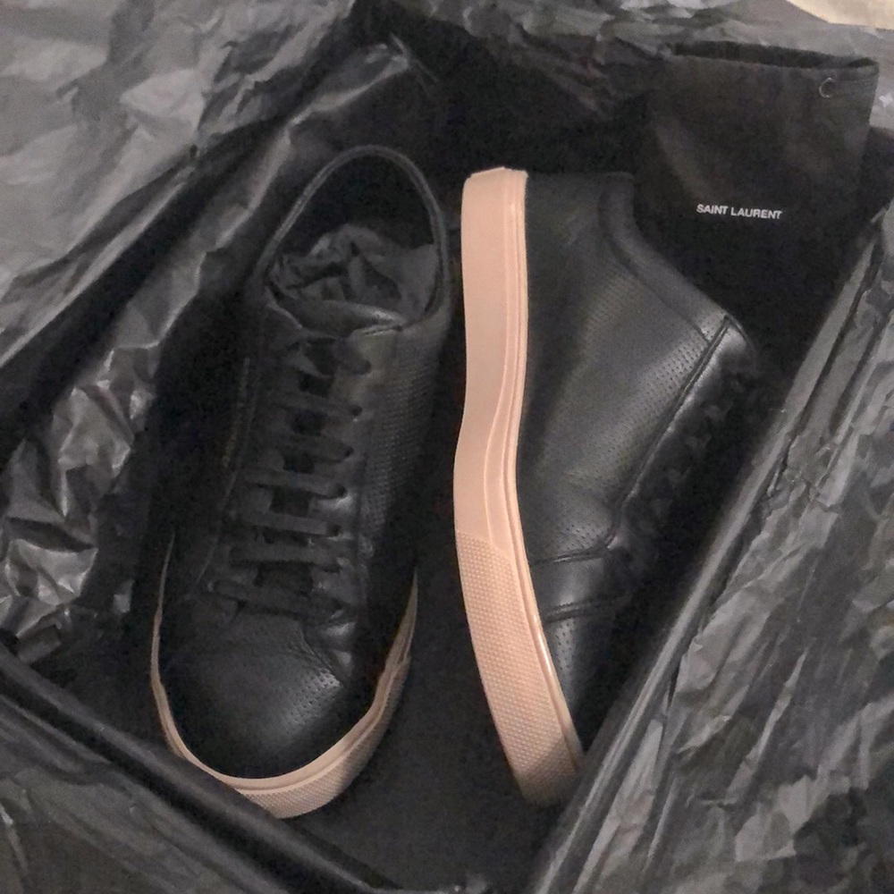 Saint Laurent sneakers sz 7